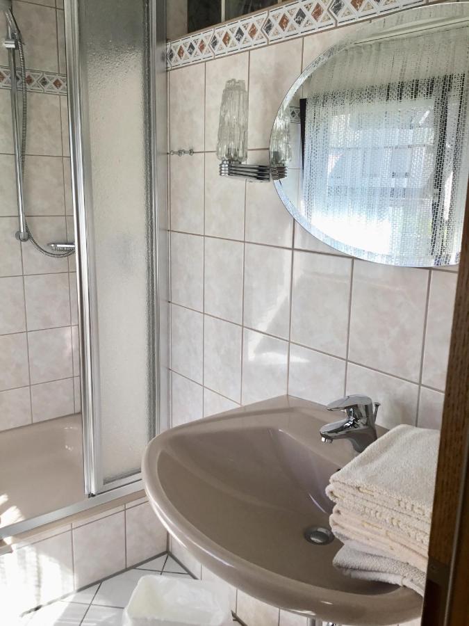 Mosel-Appartements Nehren Zell Exterior foto