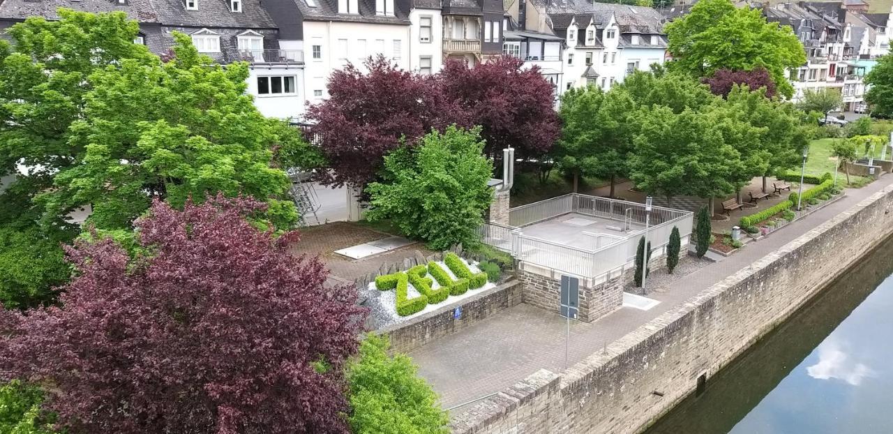 Mosel-Appartements Nehren Zell Exterior foto