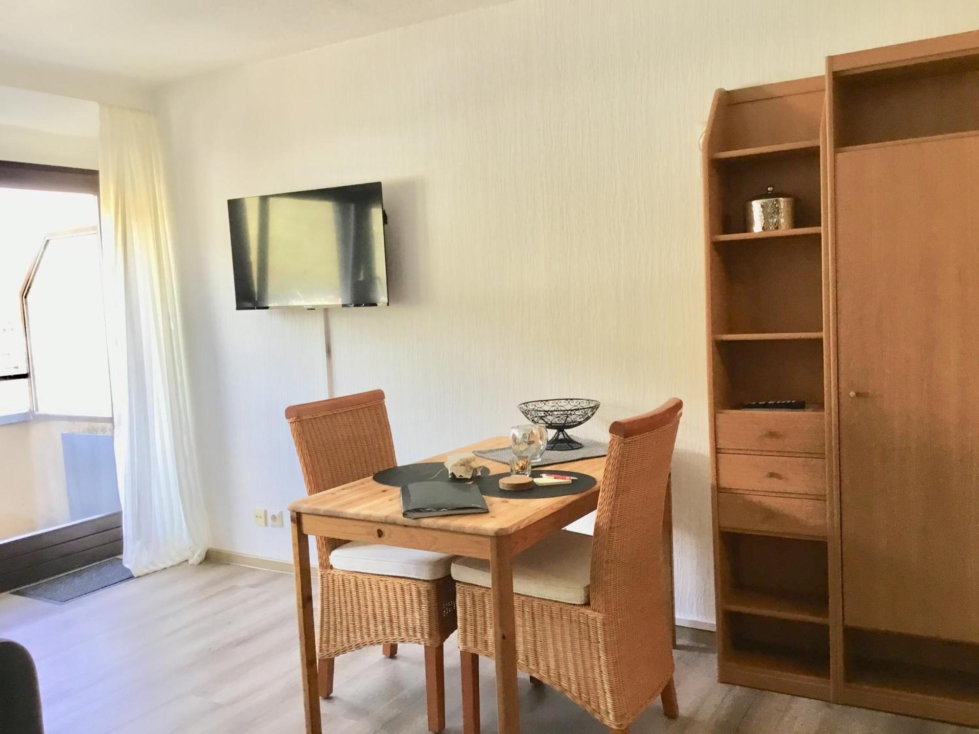 Mosel-Appartements Nehren Zell Exterior foto